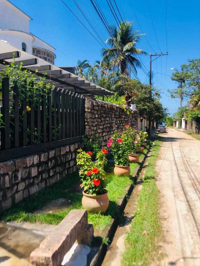 Casa de hóspedes Castelinho Enseada 05 Suites