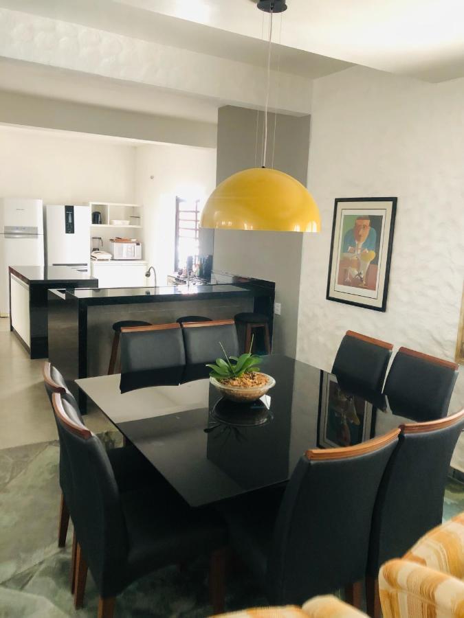Casa de hóspedes Castelinho Enseada 05 Suites