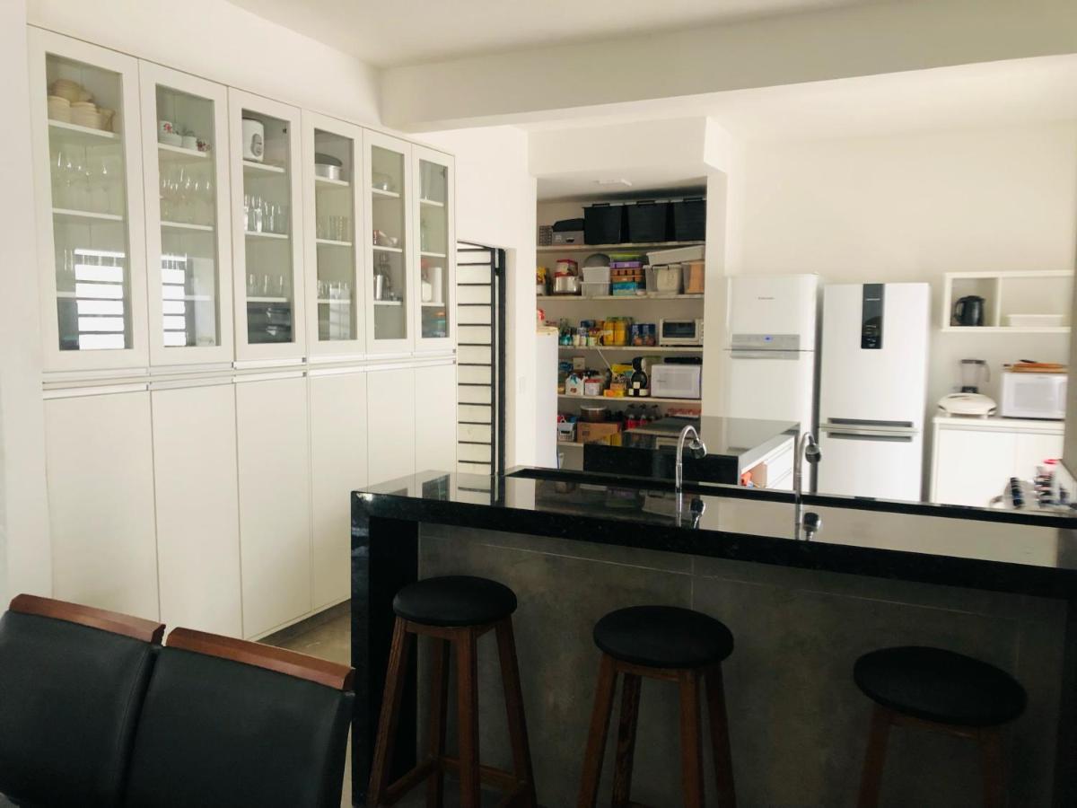 Casa de hóspedes Castelinho Enseada 05 Suites *