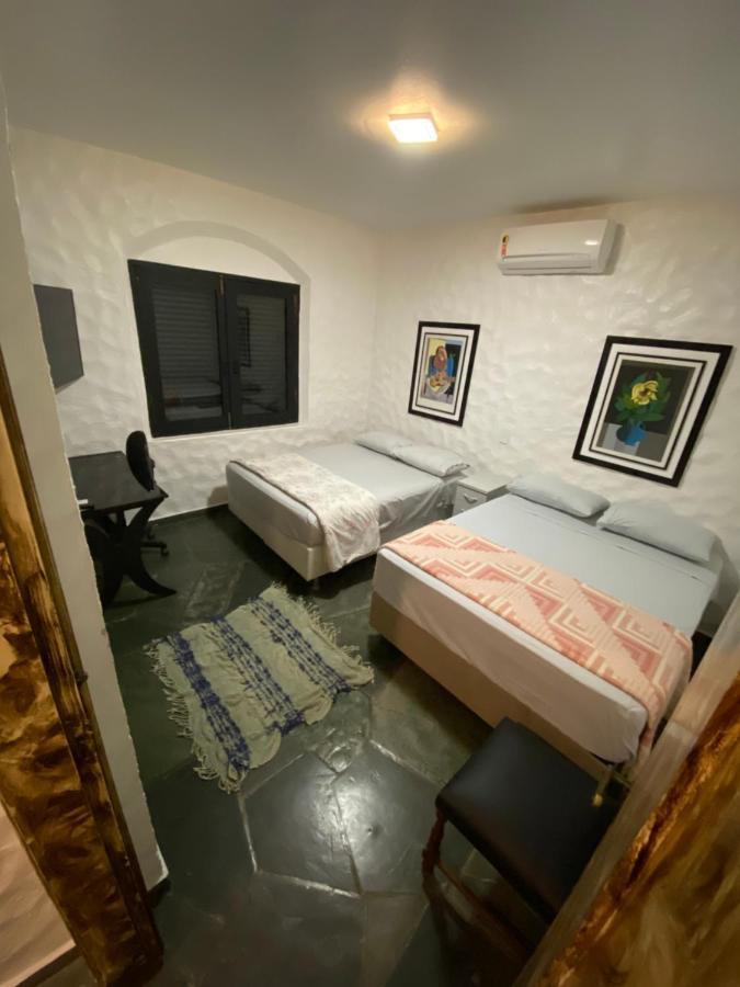 Castelinho Enseada 05 Suites Casa de hóspedes Ubatuba