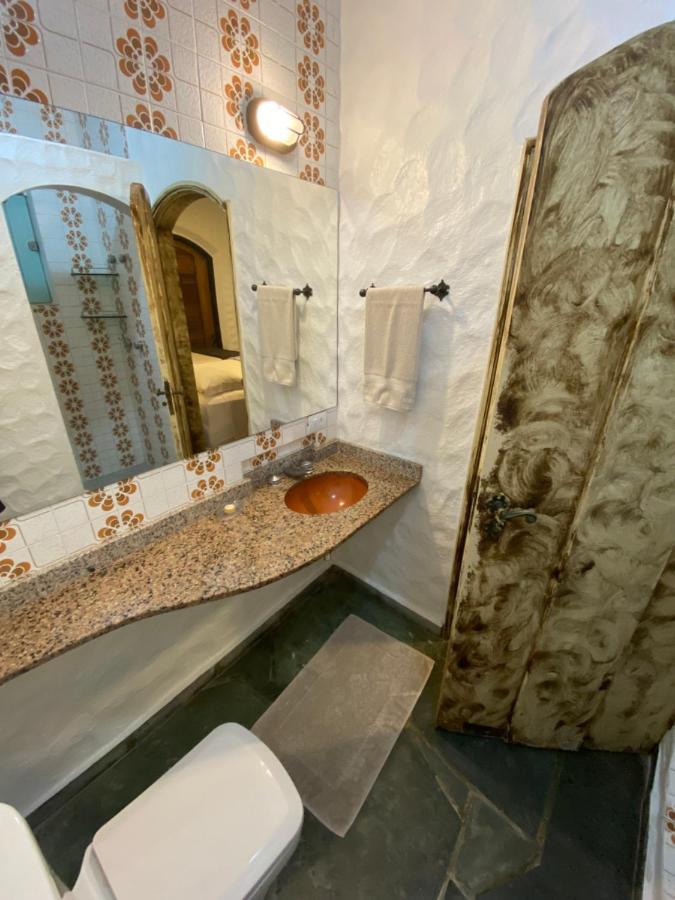 Casa de hóspedes Castelinho Enseada 05 Suites *